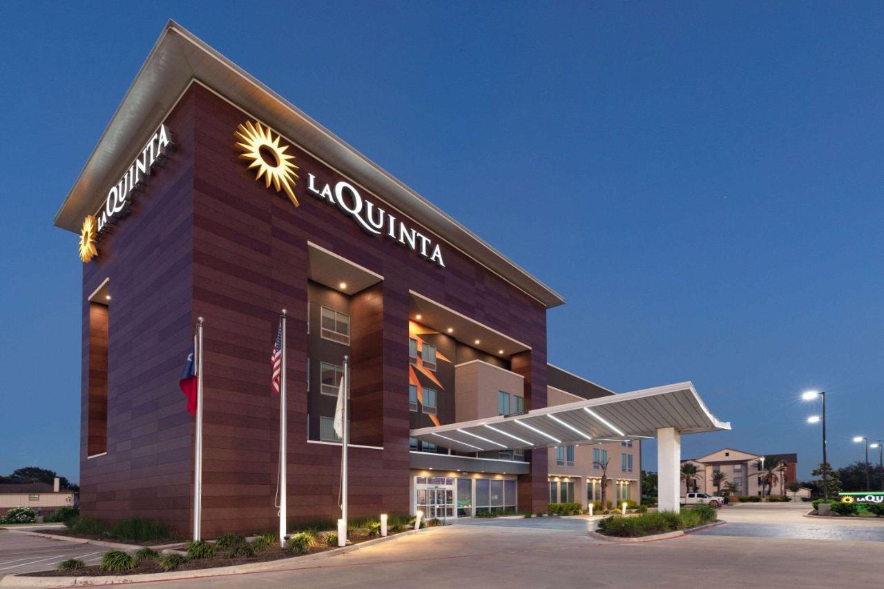 La Quinta Inn & Suites By Wyndham Texas City I 45 Bagian luar foto